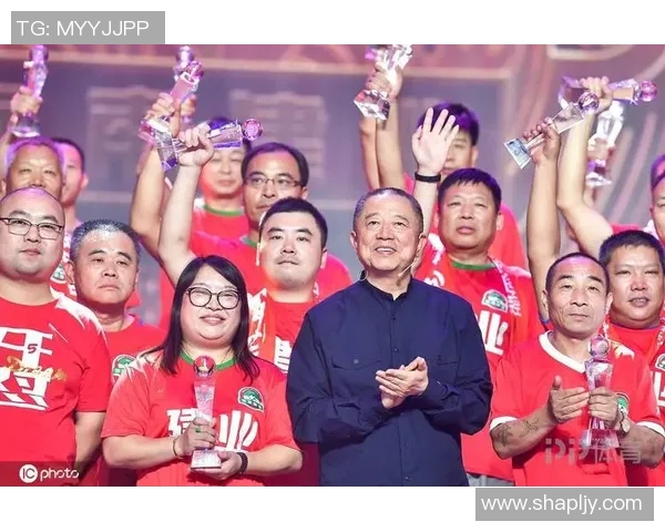 中国新疆足球明星阵容全解析他们的成就与未来展望 中国新疆足球明星阵容全解析他们的成就与未来展望