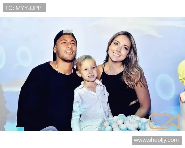 嫁人就嫁足球明星追寻绿茵场上的爱情与梦想